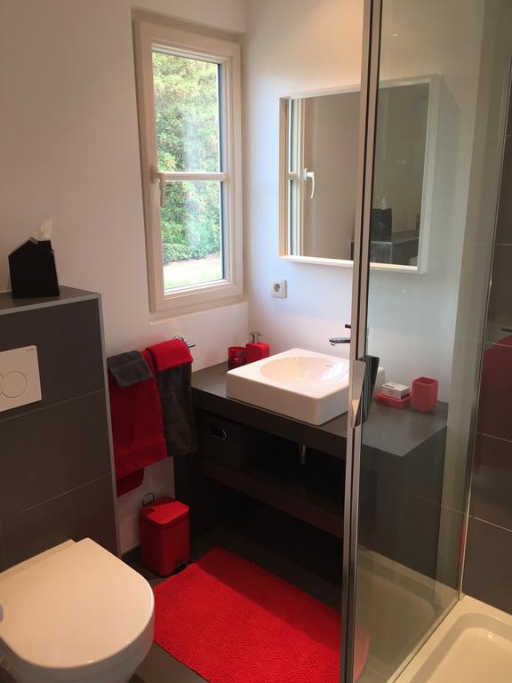 Le Chataignier Hotel Wezembeek-Oppem Esterno foto