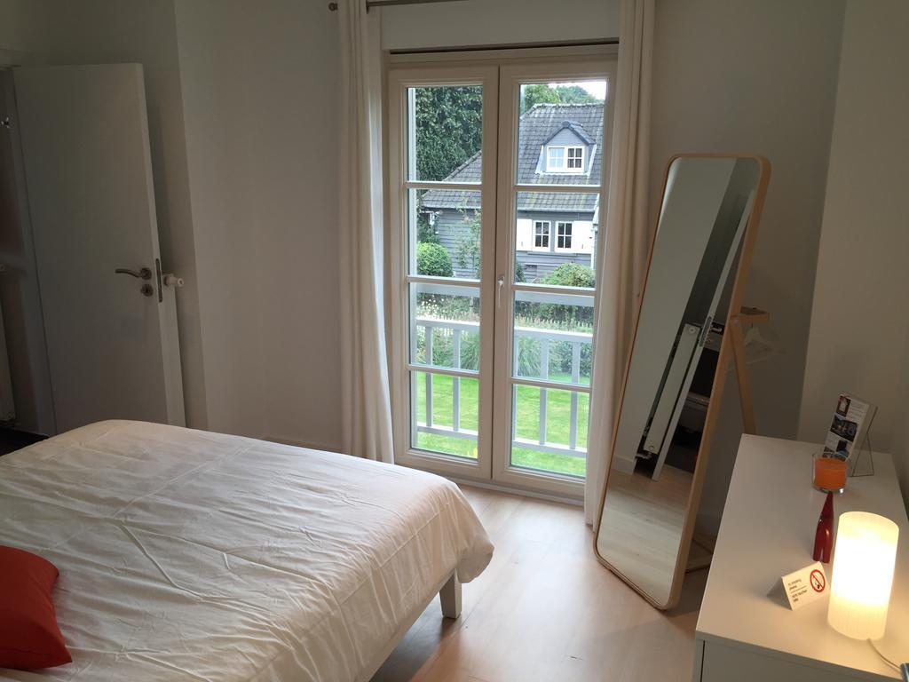 Le Chataignier Hotel Wezembeek-Oppem Esterno foto